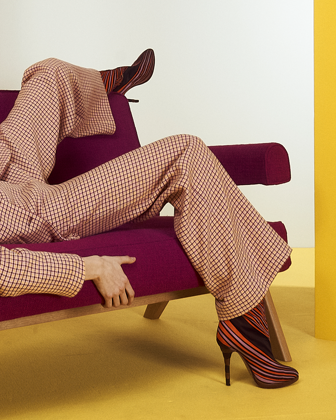 Cassina Human